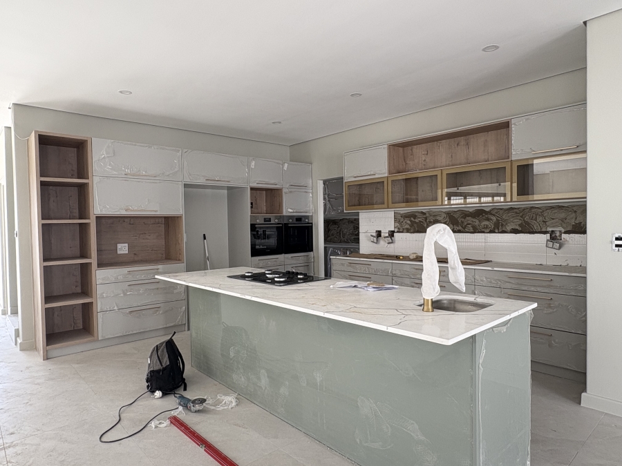 4 Bedroom Property for Sale in Sandown Western Cape